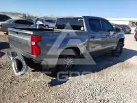 2020 Chevrolet Silverado photo