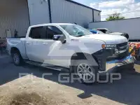 2020 Chevrolet Silverado photo