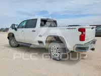 2020 Chevrolet Silverado photo