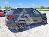 2020 Chevrolet Blazer photo