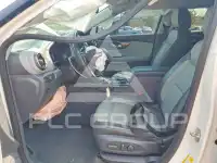 2020 Chevrolet Blazer photo