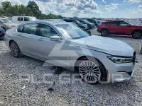 2020 BMW 740 photo