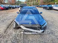 2020 BMW 750 фото