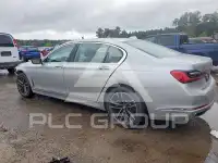 2020 BMW 750 photo