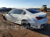 2020 BMW 750 фото