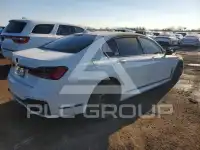 2020 BMW 750 фото