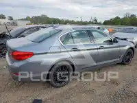 2020 BMW 530 фото