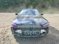2020 BMW 530 фото