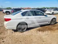 2020 BMW 530 photo