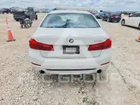 2020 BMW 530 photo
