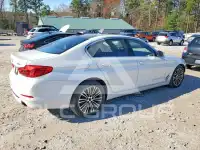 2020 BMW 530 фото