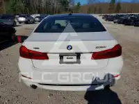 2020 BMW 530 фото
