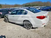 2020 BMW 530 фото