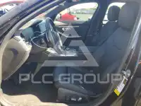 2020 BMW 330 photo