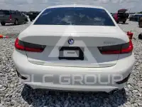 2020 BMW 330 photo