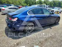 2020 BMW 330 фото