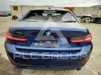 2020 BMW 330 фото