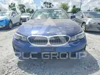 2020 BMW 330 photo
