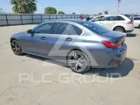 2020 BMW 330 фото