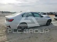 2020 BMW 330 photo