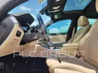 2020 BMW 330 photo