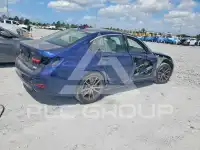 2020 BMW 330 photo