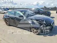2020 BMW 330 photo