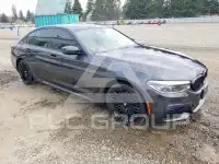 2020 BMW 530 photo