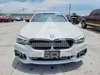 2020 BMW 540 photo