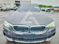 2020 BMW 540 фото