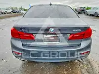 2020 BMW 540 фото