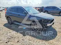 2020 BMW X1 photo