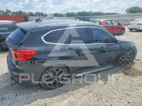 2020 BMW X1 photo