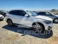 2020 BMW X1 photo