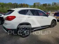 2020 BMW X1 фото