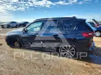 2020 BMW X5 фото
