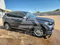 2020 BMW X5 фото