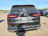 2020 BMW X5 фото