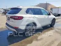 2020 BMW X5 фото