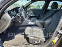 2020 BMW 330 photo