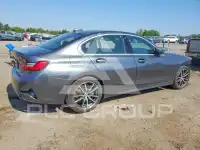 2020 BMW 330 photo