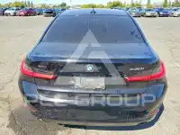 2020 BMW 330 фото
