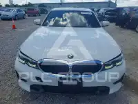 2020 BMW 330 фото