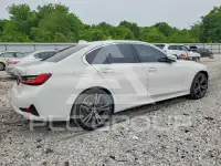 2020 BMW 330 photo