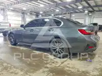 2020 BMW 330 фото