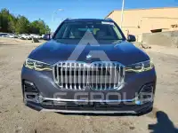 2020 BMW X7 фото