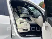 2020 BMW X7 фото