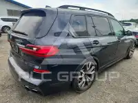 2020 BMW X7 фото