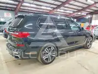 2020 BMW X7 photo