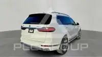 2020 BMW X7 фото